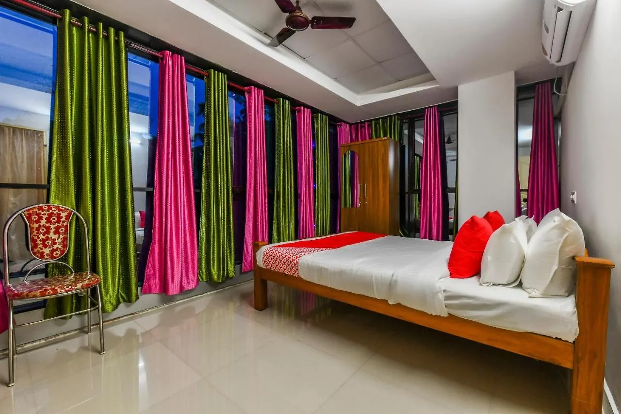 Flagship 66410 B&B Apartments Pathanāmthitta Hotel