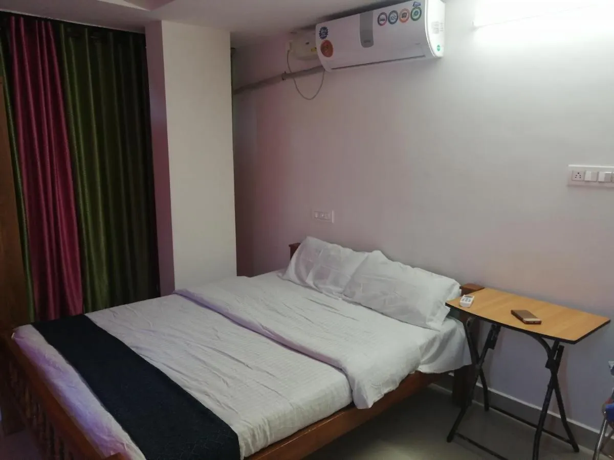 Flagship 66410 B&B Apartments Pathanamthitta 3*,  India